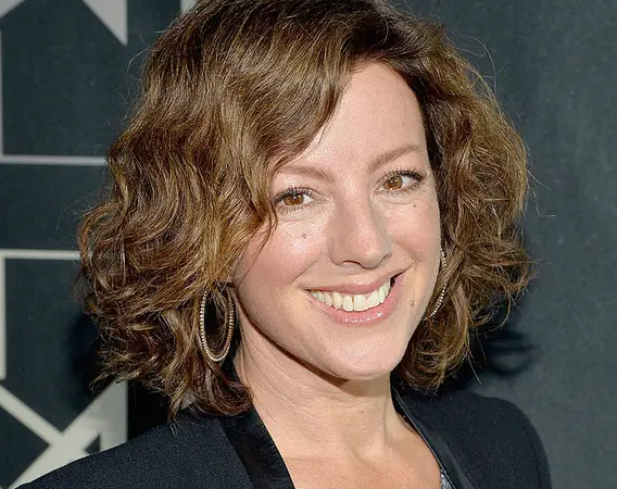 Top 11 Hollywood Stars Attacked by Stalkers: Justin Bieber Was Almost Castrated!