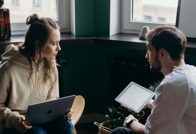 After Discovering The Abnormal Relationship Between My Father-in-law And Wife, I Got Divorced-1